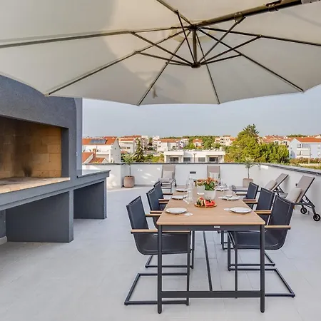 Lägenhet Luxury Penthouse Olea