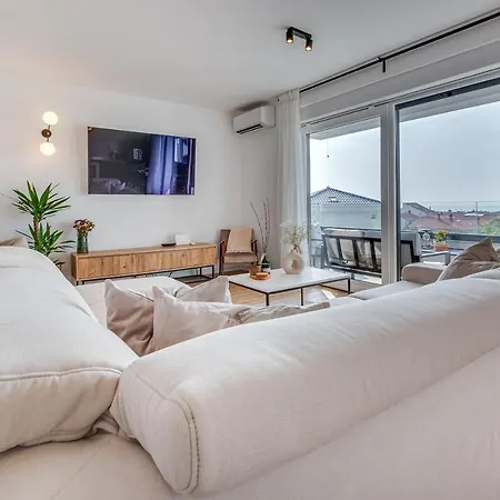 Luxury Penthouse Olea Lägenhet