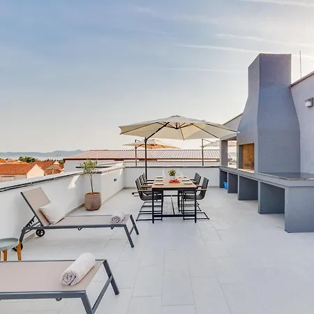 Lägenhet Luxury Penthouse Olea